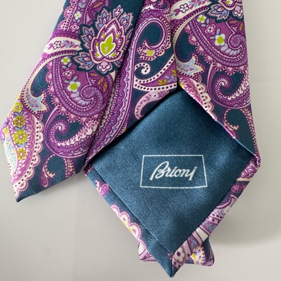 Brioni Paisley Silk Tie - Picture 5 of 6